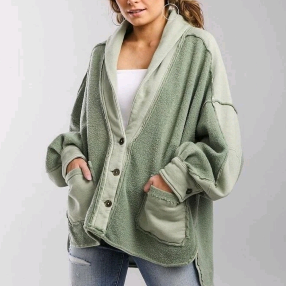 Luca + Grae Oversized Sweater Shacket Shirt Jacket Green Size Large Button Down